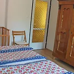 Apartment Illes *