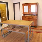 Illes Apartment *