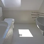 Illes * شيوفوك