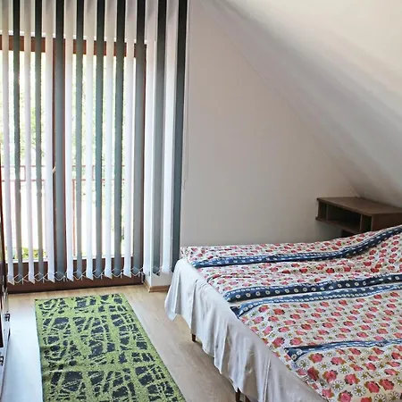 Illes Apartment *