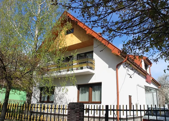 Illes Apartment Siofok